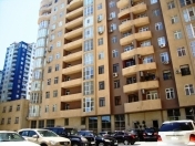 Satılır 3 otaqlı 135 m2 yeni tikili Nizami m.