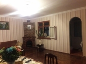 Satılır 3 otaqlı 100 m2 köhnə tikili Badamdar