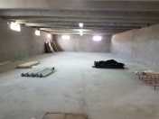 İcarəyə verilir 1 otaqlı 350 m2 obyekt Badamdar