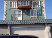 Satılır 5 otaqlı 180 m2 həyət evi Xətai r.