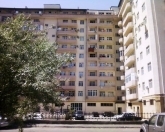 Satılır 1 otaqlı 70 m2 yeni tikili 28 may