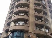 Satılır 3 otaqlı 90 m2 yeni tikili Nəsimi bazarı