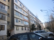 Satılır 2 otaqlı 66 m2 köhnə tikili Ayna Sultanova heykəli