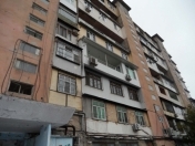 Satılır 2 otaqlı 65 m2 köhnə tikili Həzi Aslanov