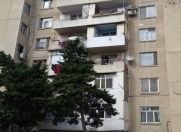 Satılır 4 otaqlı 100 m2 köhnə tikili Əhmədli