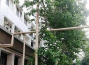 İcarəyə verilir 5 otaqlı 150 m2 köhnə tikili Səbail r.