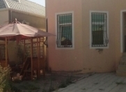 Satılır 6 otaqlı 200 m2 həyət evi Mehdiabad