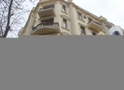 İcarəyə verilir 1 otaqlı 40 m2 ofis Axundov bağı