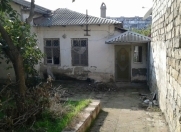 Satılır 3 otaqlı 80 m2 həyət evi Bakıxanov