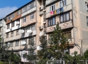 Satılır 5 otaqlı 120 m2 köhnə tikili Bakıxanov
