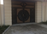 Satılır 3 otaqlı 120 m2 həyət evi Buzovna