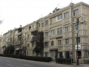 Satılır 3 otaqlı 70 m2 köhnə tikili Koala parkı