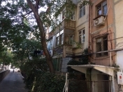 Satılır 3 otaqlı 66 m2 köhnə tikili 4 mkr