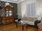 Satılır 6 otaqlı 200 m2 həyət evi Biləcəri
