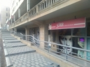 Satılır 3 otaqlı 50 m2 obyekt 20 yanvar m.