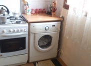 Satılır 1 otaqlı 29 m2 köhnə tikili İnşaatçılar m.