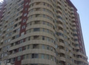 Satılır 5 otaqlı 220 m2 yeni tikili Qara şəhər