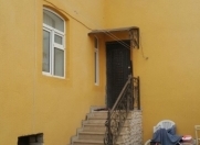 Satılır 10 otaqlı 140 m2 həyət evi Ramana