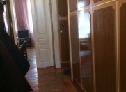 Satılır 4 otaqlı 150 m2 köhnə tikili Axundov bağı