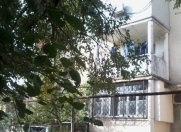 İcarəyə verilir 3 otaqlı 80 m2 köhnə tikili İnşaatçılar m.