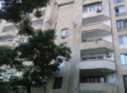 İcarəyə verilir 3 otaqlı 105 m2 köhnə tikili İçəri Şəhər m.