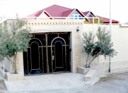 Satılır 7 otaqlı 200 m2 həyət evi Köhnə Günəşli