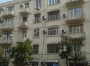 Satılır 3 otaqlı 70 m2 köhnə tikili 7 mkr