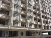 İcarəyə verilir 2 otaqlı 26 m2 ofis Nəriman Nərimanov m.