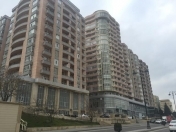 Satılır 4 otaqlı 190 m2 yeni tikili Elmlər Akademiyası m.