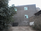 Satılır 9 otaqlı 240 m2 villa Sərhədçi İdman kompleksi