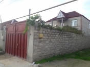 Satılır 7 otaqlı 200 m2 həyət evi Binə