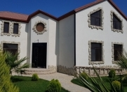 Satılır 4 otaqlı 185 m2 bağ evi Şüvəlan
