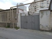 Satılır 6 otaqlı 450 m2 həyət evi 20 yanvar m.