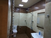 İcarəyə verilir 3 otaqlı 90 m2 yeni tikili Yasamal r.