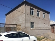 Satılır 5 otaqlı 110 m2 həyət evi 28 may