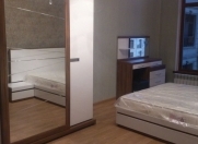 İcarəyə verilir 4 otaqlı 205 m2 yeni tikili Port Baku