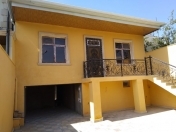 Satılır 3 otaqlı 100 m2 həyət evi Bakıxanov