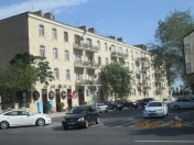 İcarəyə verilir 4 otaqlı 150 m2 köhnə tikili Sahil m.