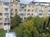 Satılır 3 otaqlı 80 m2 köhnə tikili 8 km