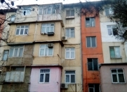 Satılır 2 otaqlı 35 m2 köhnə tikili 3 mkr