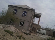 Satılır 5 otaqlı 160 m2 həyət evi Binə