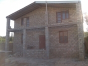 Satılır 4 otaqlı 200 m2 həyət evi Buzovna