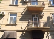 İcarəyə verilir 2 otaqlı 70 m2 köhnə tikili Sahil bağı