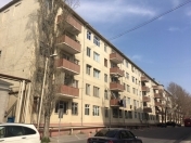 Satılır 2 otaqlı 60 m2 köhnə tikili 7 mkr