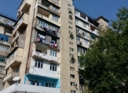 Satılır 4 otaqlı 120 m2 köhnə tikili 8 km