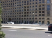 Satılır 5 otaqlı 254 m2 yeni tikili Heydər Əliyev Mərkəzi