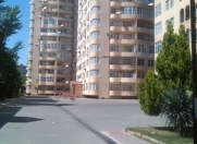 Satılır 4 otaqlı 169 m2 yeni tikili 8 mkr