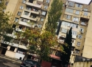 Satılır 3 otaqlı 78 m2 köhnə tikili Bakıxanov