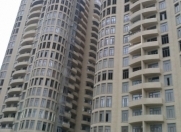 Satılır 5 otaqlı 226 m2 yeni tikili Şah İsmayıl Xətai m.