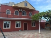 Satılır 8 otaqlı 400 m2 bağ evi Pirşağı